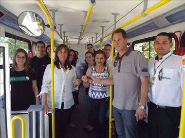 Anversa recebe três novos ônibus